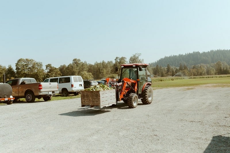 Leading Spanaway local farm in WA near 98387